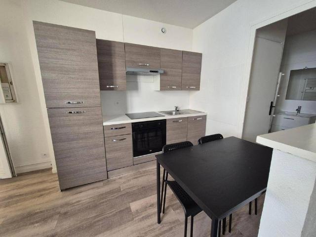 Appartement 1 pièce 71000 Mâcon