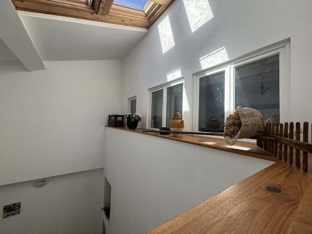 Appartement 1 pièce 85 m²