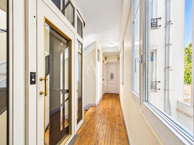 Appartement 1 pièce 9 m²