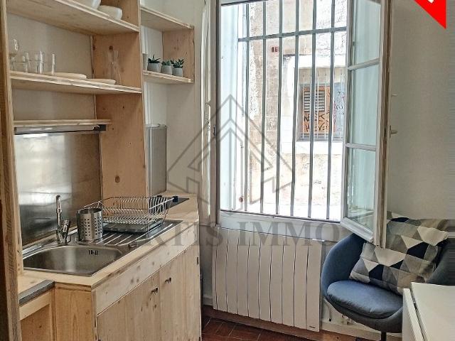 Appartement 1 pièce 9 m²