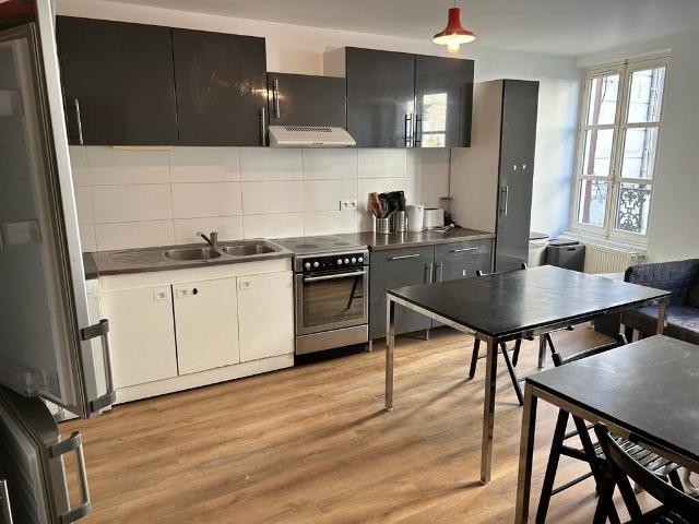 Appartement 1 pièce, 9 m² à louer à Compiègne 60200