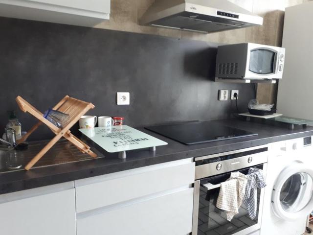 Appartement 1 pièce, 9 m² à louer à Grenoble 38000