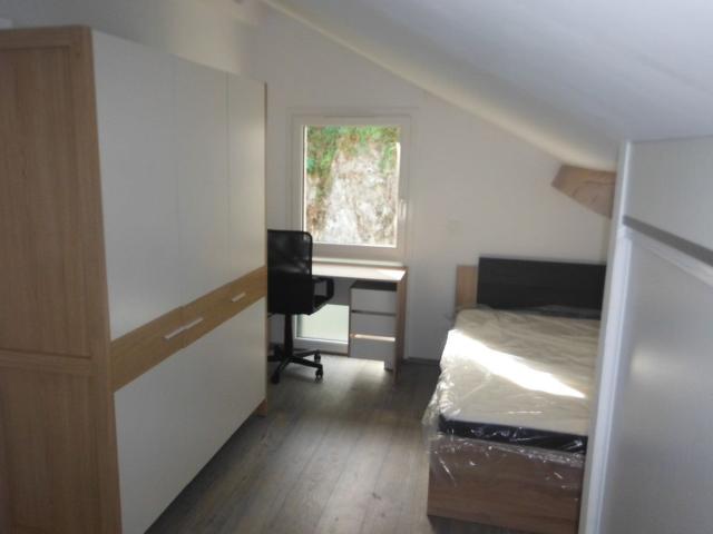 Appartement 1 pièce, 9 m² à louer à Irigny 69540