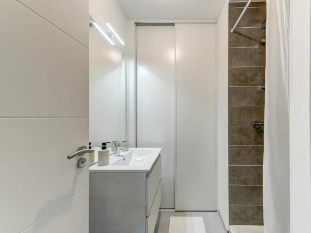 Appartement 1 pièce, 9 m² à louer à Lyon 7 69007