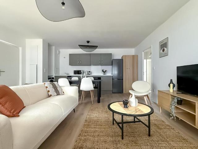 Appartement 1 pièce, 9 m² à louer à Massy 91300