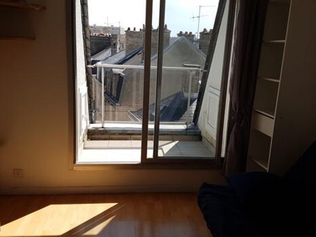 Appartement 1 pièces 14m2 REIMS 448 euros