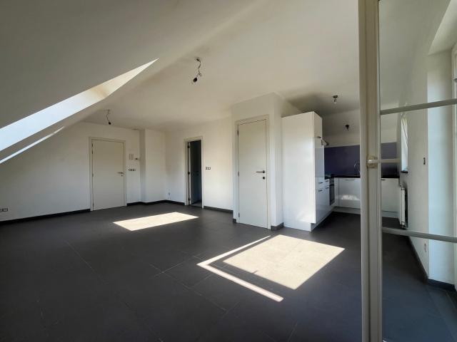 Appartement 1ch. avec terrasse et jardin à 1350 Orp le Grand • Loyer: 840 €