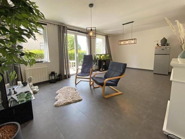 Appartement 1ch avec petit jardin privatif