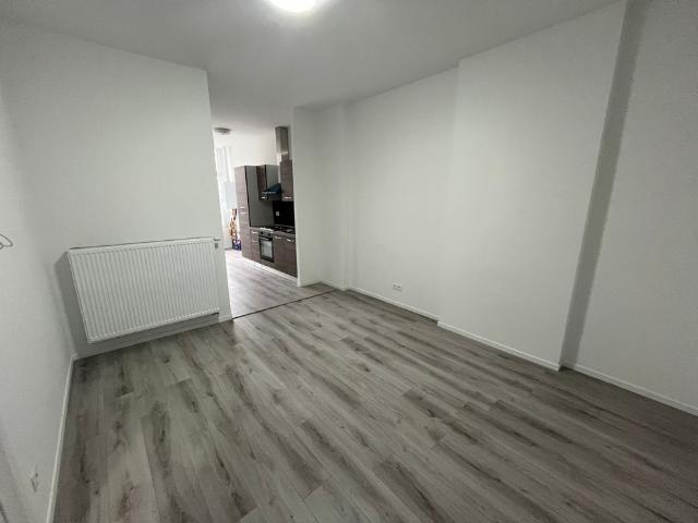 Appartement 1ch. remis à neuf à 6040 Charleroi Jumet  Loyer: 700 €