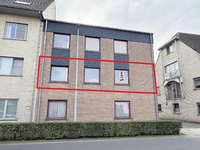 APPARTEMENT 1e verdieping met 3 Slpks en zonnig terras