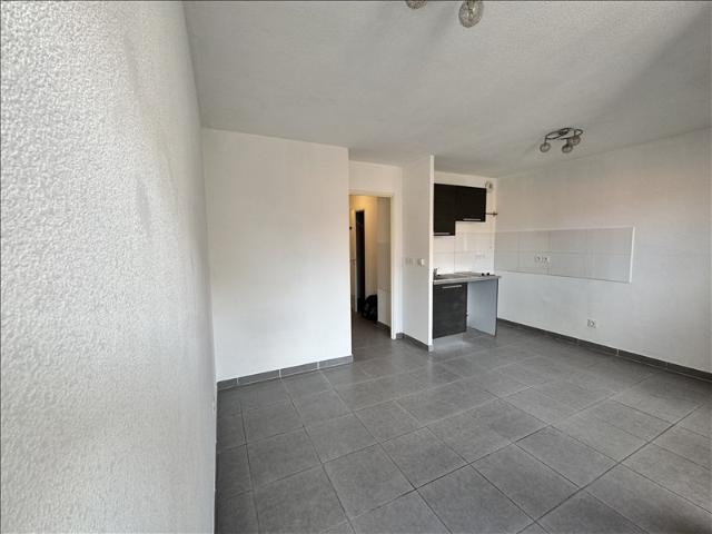 Appartement 1er étage 24.65 m2 1 pièce Non meublé
