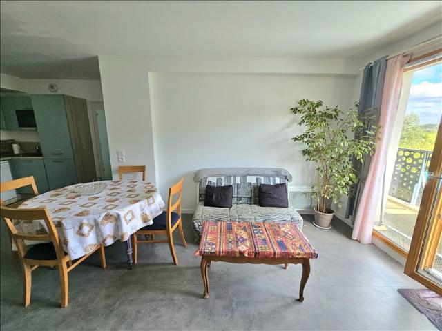 Appartement 1er étage 60 m2 3 pièces Meublé