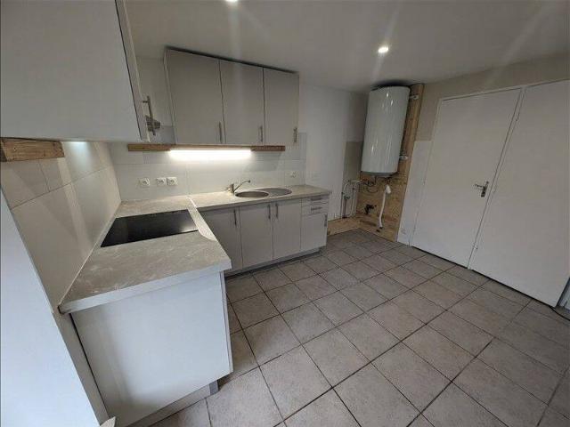 Appartement 1er étage 66,55 m2 3 pièces Non meublé