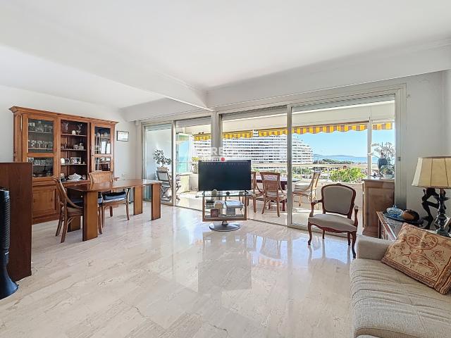 Appartement 2/3 pièces à Villeneuve Loubet plage, Marina Baie des anges