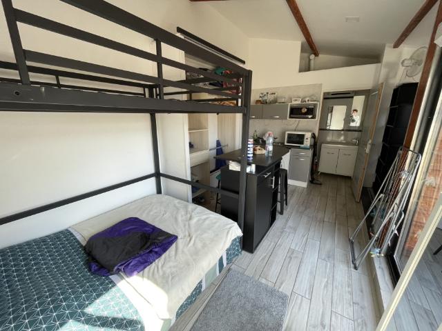 Appartement 21.53 m² 1 pièce Nîmes 30000