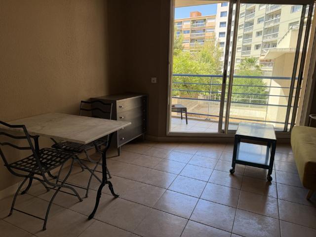 Appartement 27.60 m2 1 pièce
