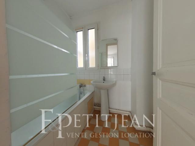 Appartement 24.6 m² 1 pièce Paris 75015