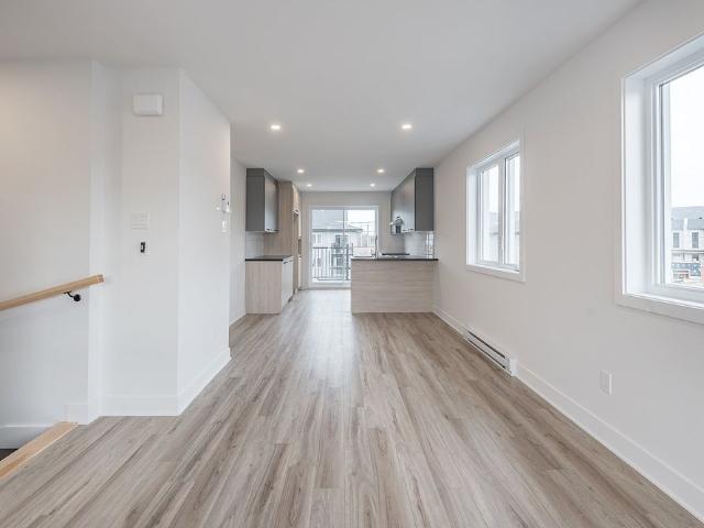 Appartement 2521 Boul. Dormicourt