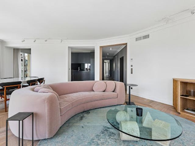 Appartement contemporain avec terrasse