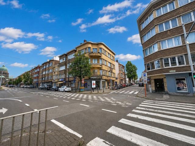 APPARTEMENT 2 CH A LOUER