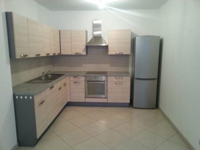 Appartement 2 ch à louer à La Louvière avec parking privé