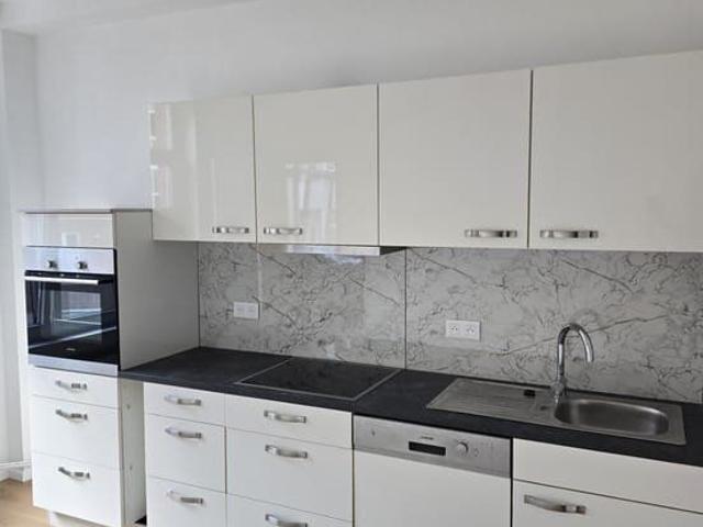Appartement 2 CH, Liège, 3 façades, EPC C