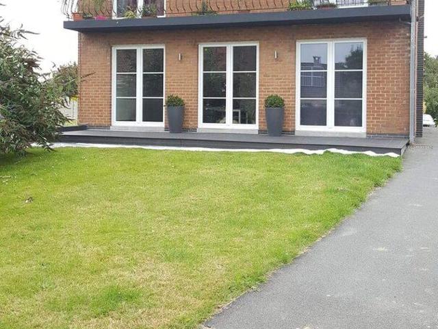 Appartement 2 ch 1er étage avec balcon, 2 parkings, Spiennes