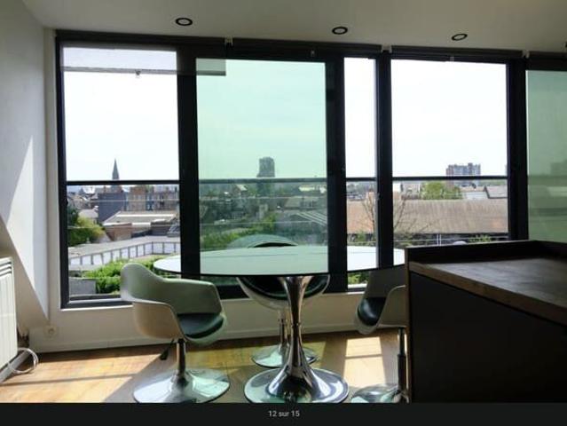Appartement 2 chambre, rénové à 100% 100 m2, à Liège