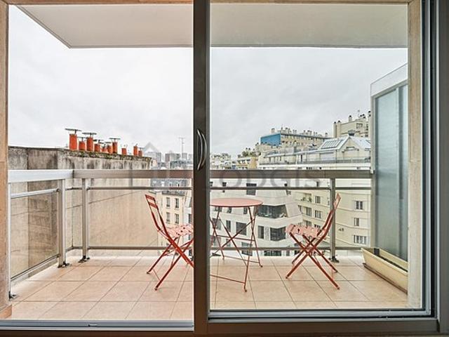 Appartement 2 chambres meublé avec accès handicapé, terrasse et ascenseur Commerce Paris 15°