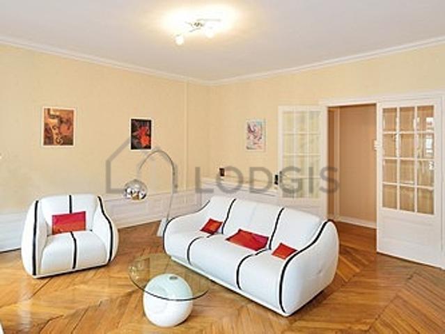 Appartement 2 chambres meublé avec ascenseur et cheminée Lyon 2°