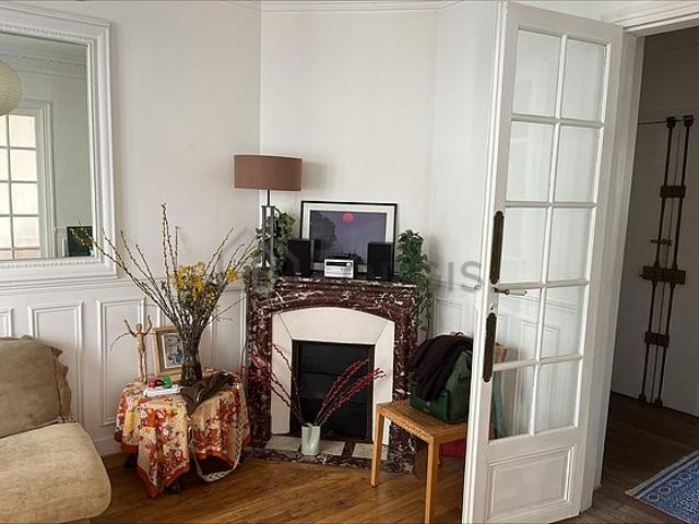 Appartement 2 chambres meublé avec ascenseur et concierge Alésia Paris 14°