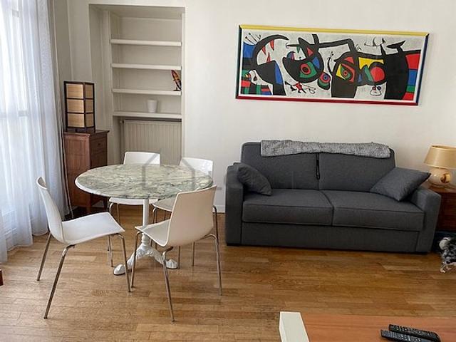 Appartement 2 chambres meublé avec ascenseur Grands Boulevards Montorgueil Paris 2°