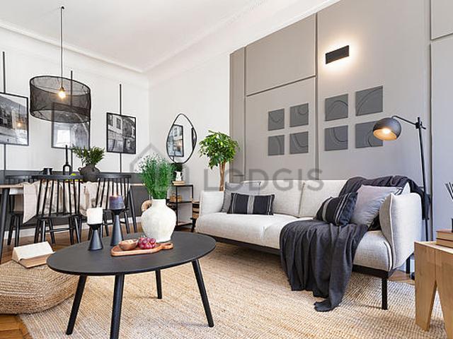 Appartement 2 chambres meublé avec ascenseur Paris 16°