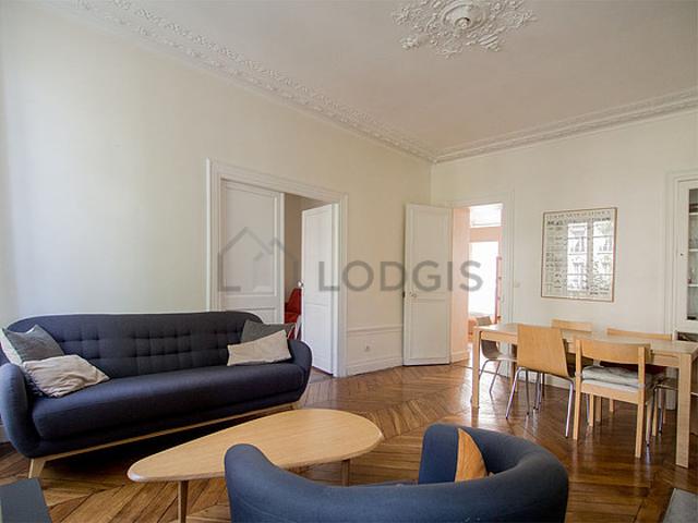 Appartement 2 chambres meublé avec ascenseur République Paris 11°