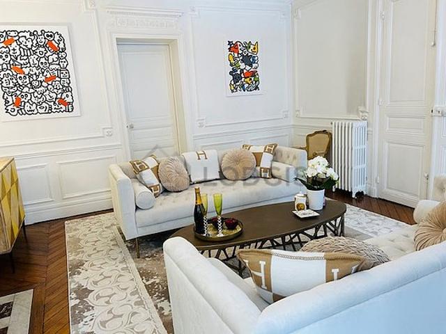 Appartement 2 chambres meublé avec cheminée et concierge La Muette Paris 16°