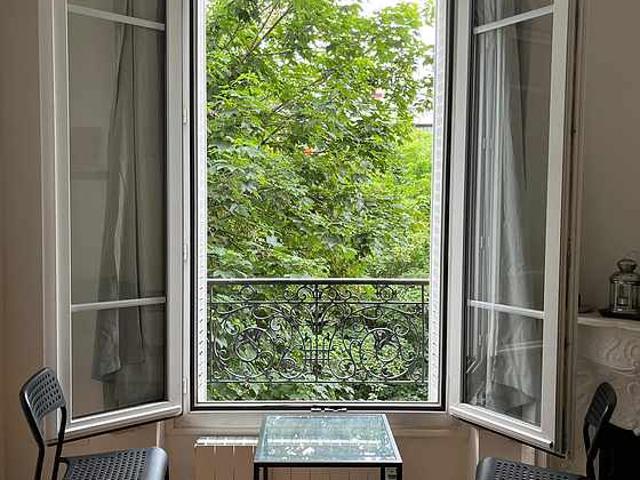 Appartement 2 chambres meublé avec cheminée Porte de Versailles Paris 15°