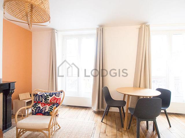Appartement 2 chambres meublé avec cheminée République Paris 11°