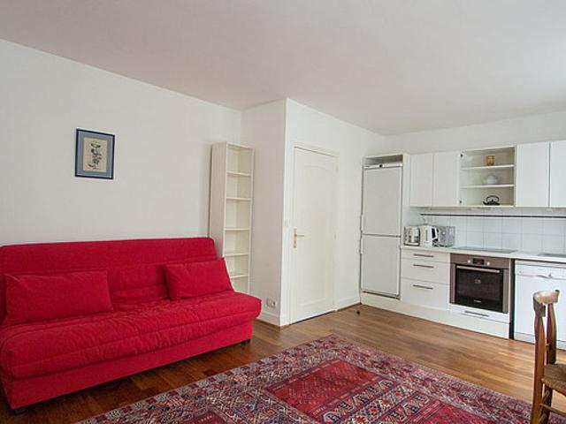 Appartement 2 chambres meublé avec concierge Commerce Paris 15°
