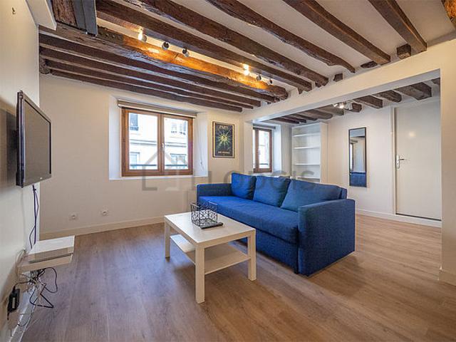 Appartement 2 chambres meublé avec concierge et local à vélos Le Marais Paris 3°