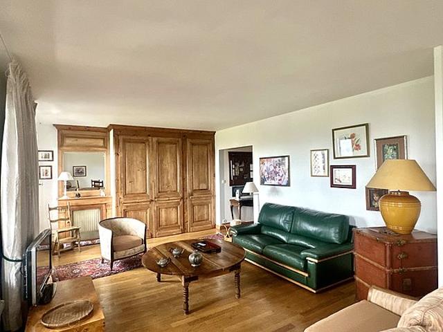 Appartement 2 chambres meublé avec garage, ascenseur et local à vélos Vénisseux 69200