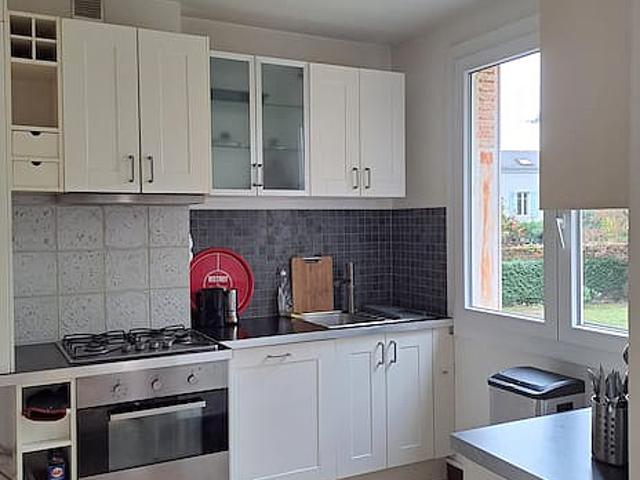Appartement 2 chambres meublé avec garage, ascenseur et place de parking en option Nantes 44000