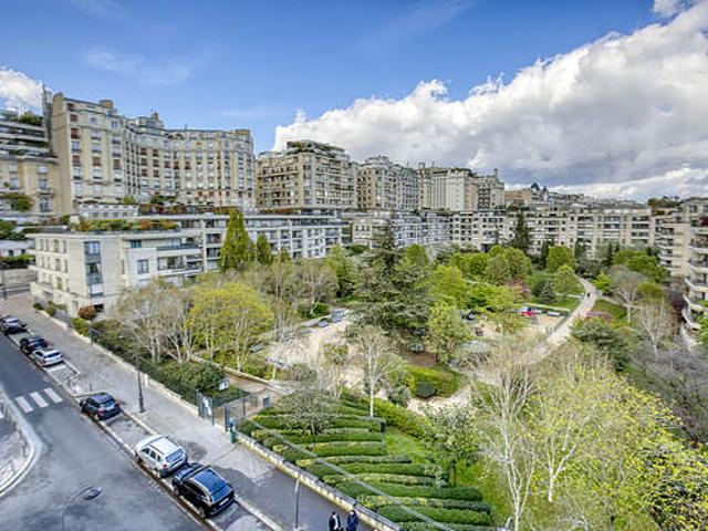 Appartement 2 chambres meublé avec terrasse, ascenseur et cave La Muette Paris 16°