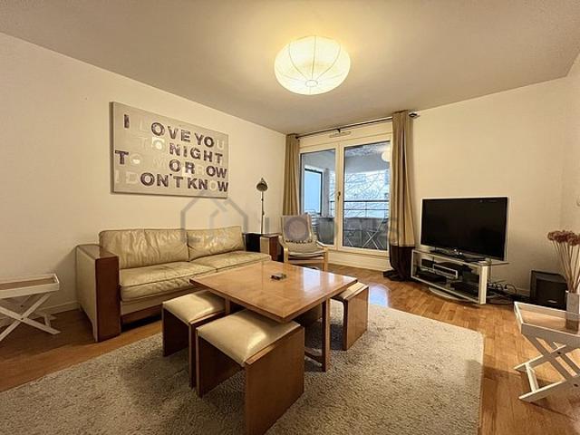 Appartement 2 chambres meublé avec terrasse, ascenseur et cheminée Ternes Paris 17°