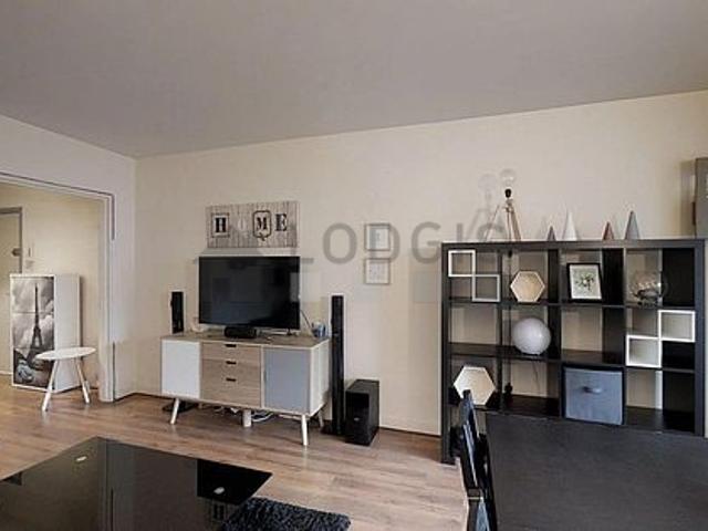 Appartement 2 chambres meublé avec terrasse, ascenseur et concierge Porte de Versailles Paris 15°