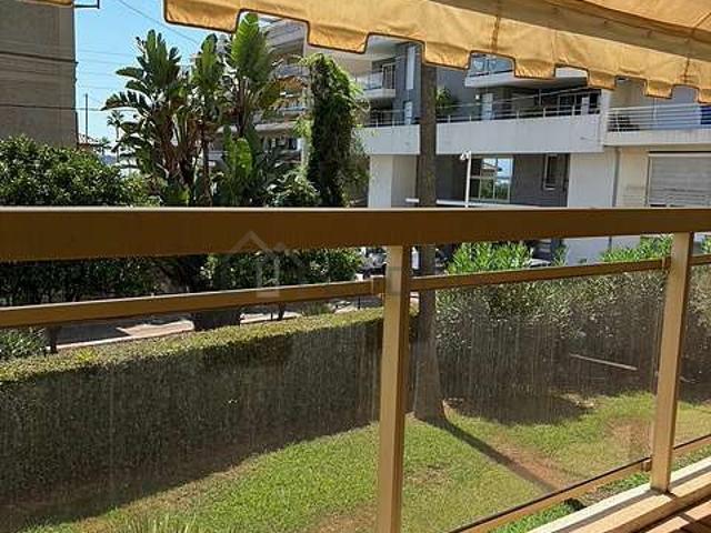 Appartement 2 chambres meublé avec terrasse et ascenseur Cannes 06400