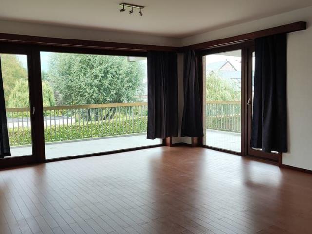 Appartement 2 chambres Mons, Rue Vilaine, avec garage fermé