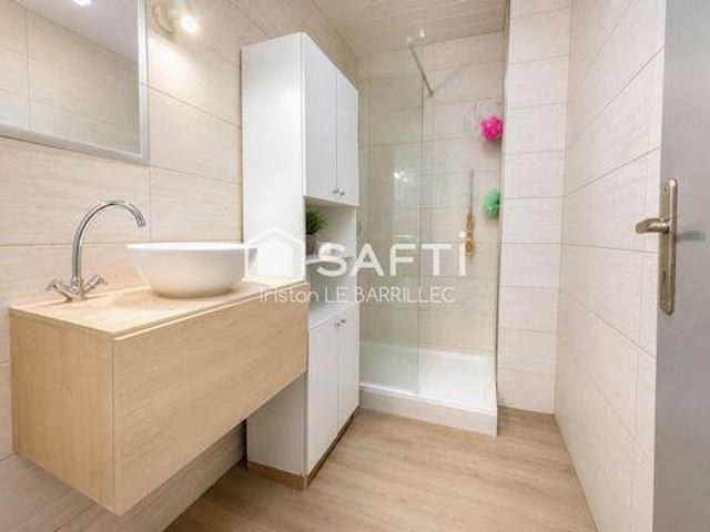 Appartement 2 chambres, Nimes Languedoc 30000 DS104371760