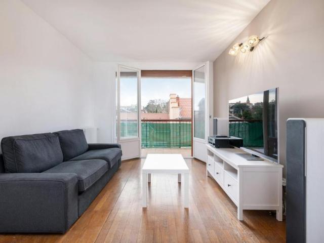 Appartement 2 chambres, Oullins Oullins 69600 DLS102661787