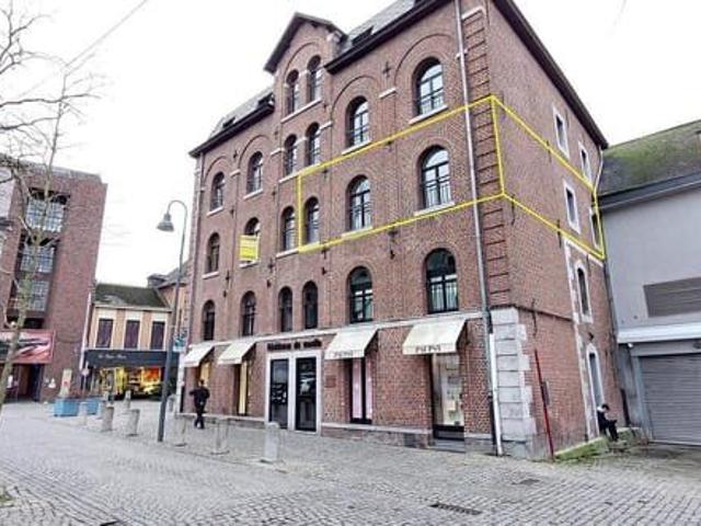 Appartement 2 chambres au 2ème étage avec ascenseur à 2 pas