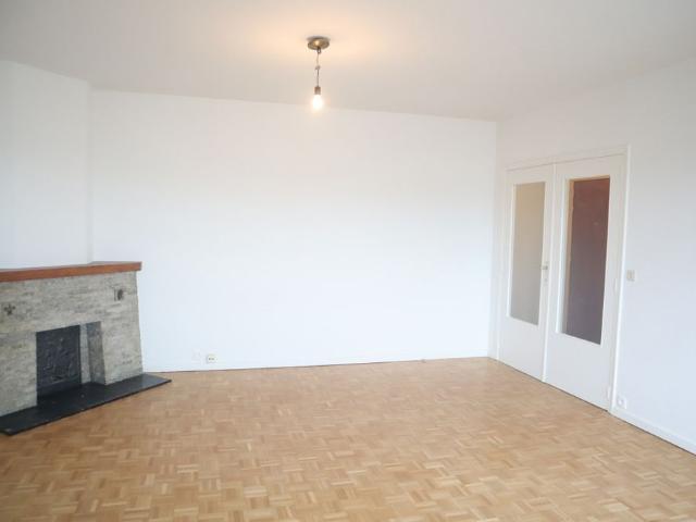 Appartement 2 chambres avec garage fermé et cave privative